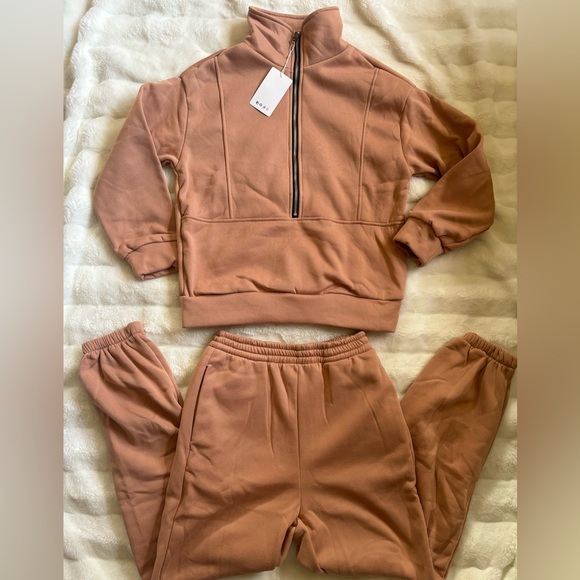 Women's Set Half Zip Sweatshirt & Jogger Sweatpants Set NWT NEW - Picture 6 of 6